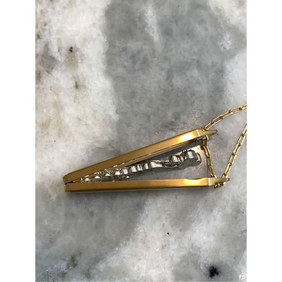 Believe Gold Vertical Locket #keepsake - Picture 3 of 8